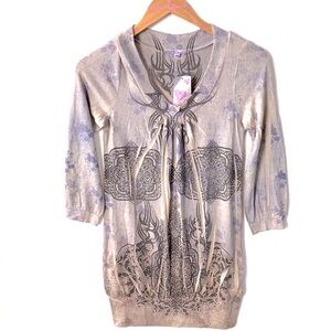 Julie’s Closet Tribal print tunic Long-sleeve Blouse, Size M, NWT